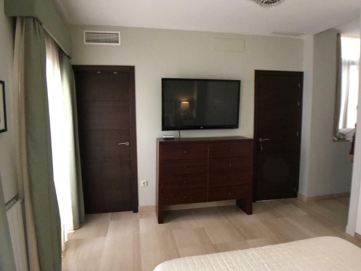 Guest house Europa 12 *