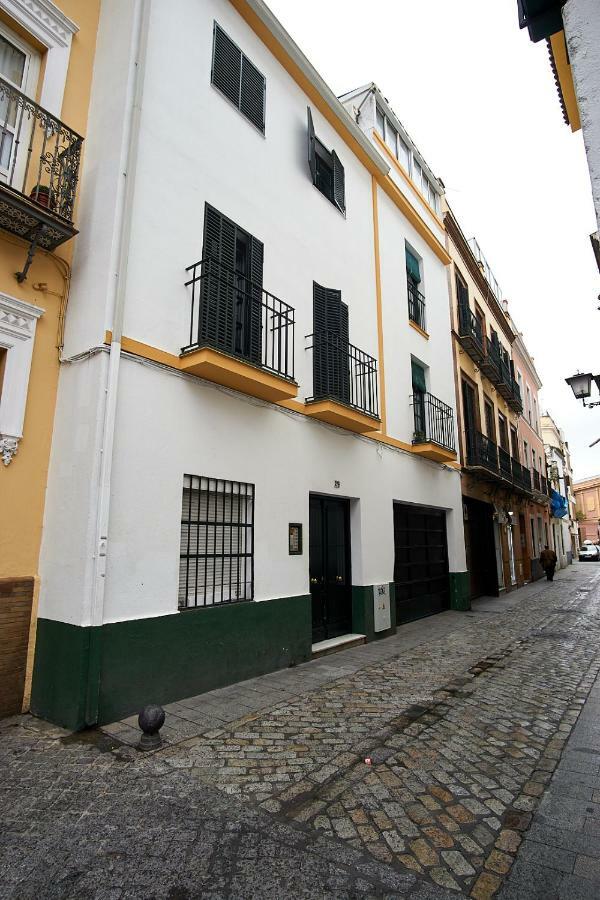 Monsalves Courtyard By Valcambre