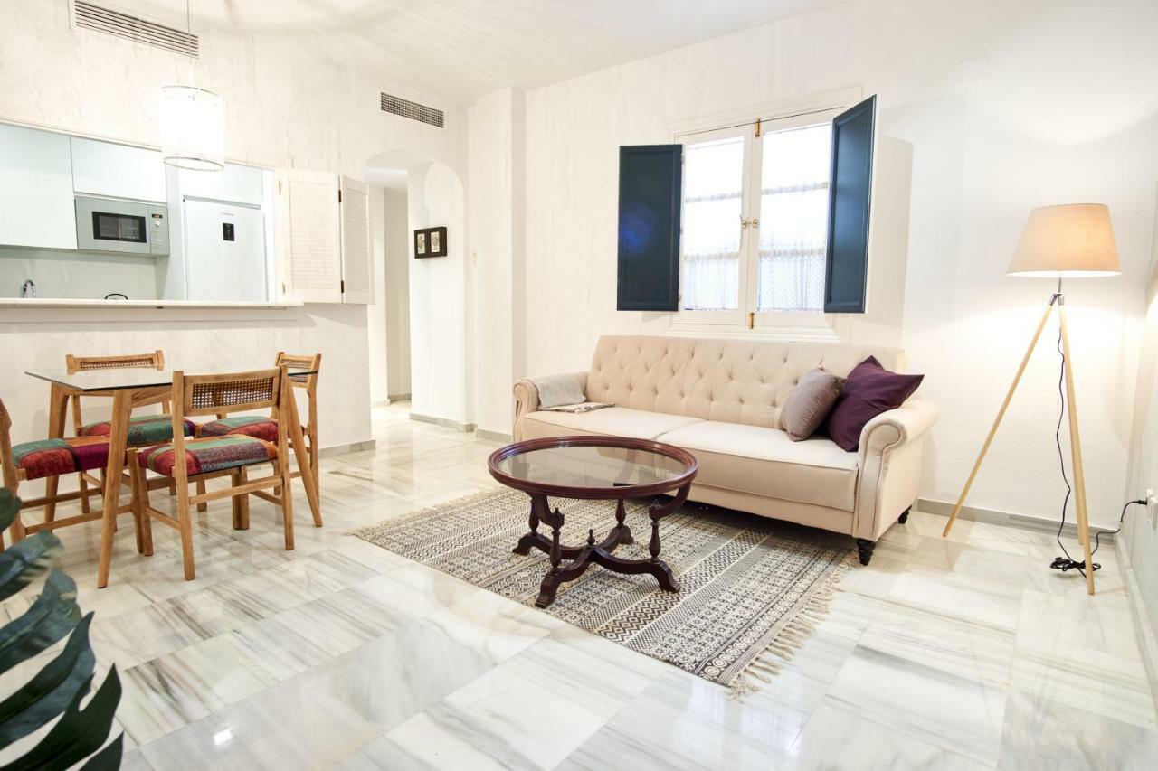 Apartamento Monsalves Courtyard By Valcambre