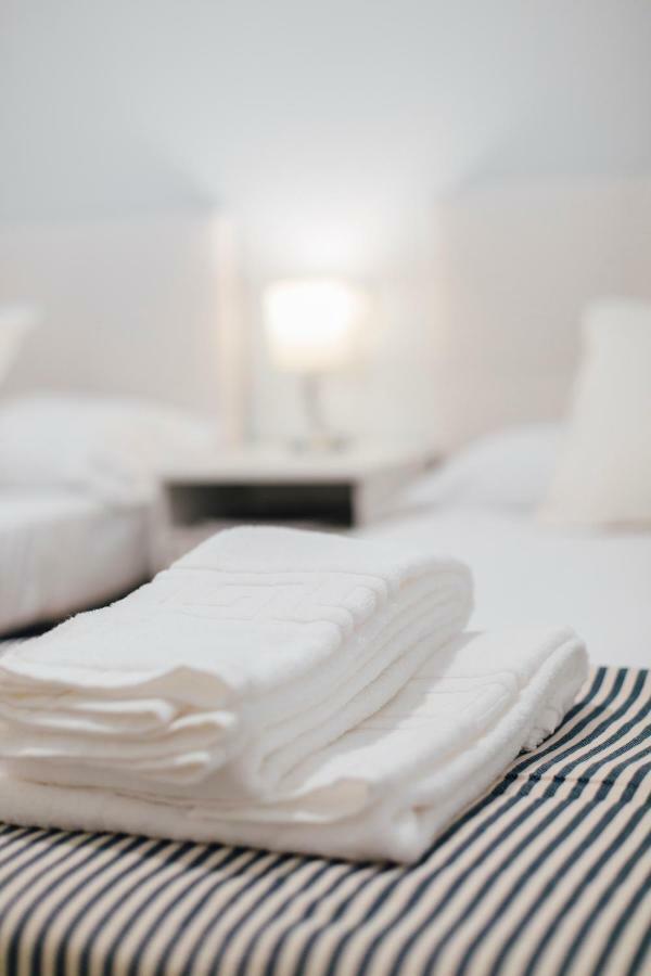 One & Lux- Lagar Apartamento