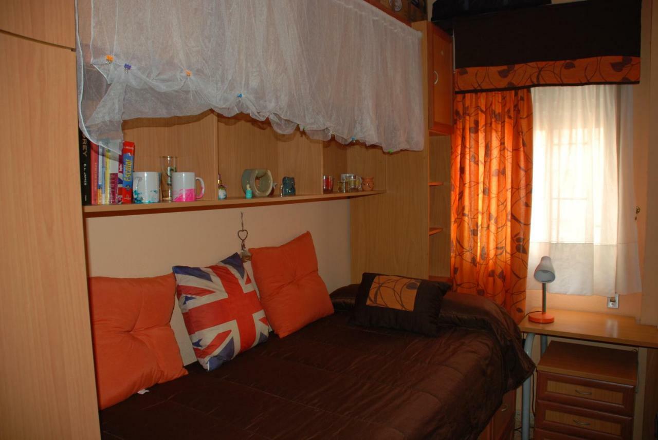 La De Lola Homestay Seville