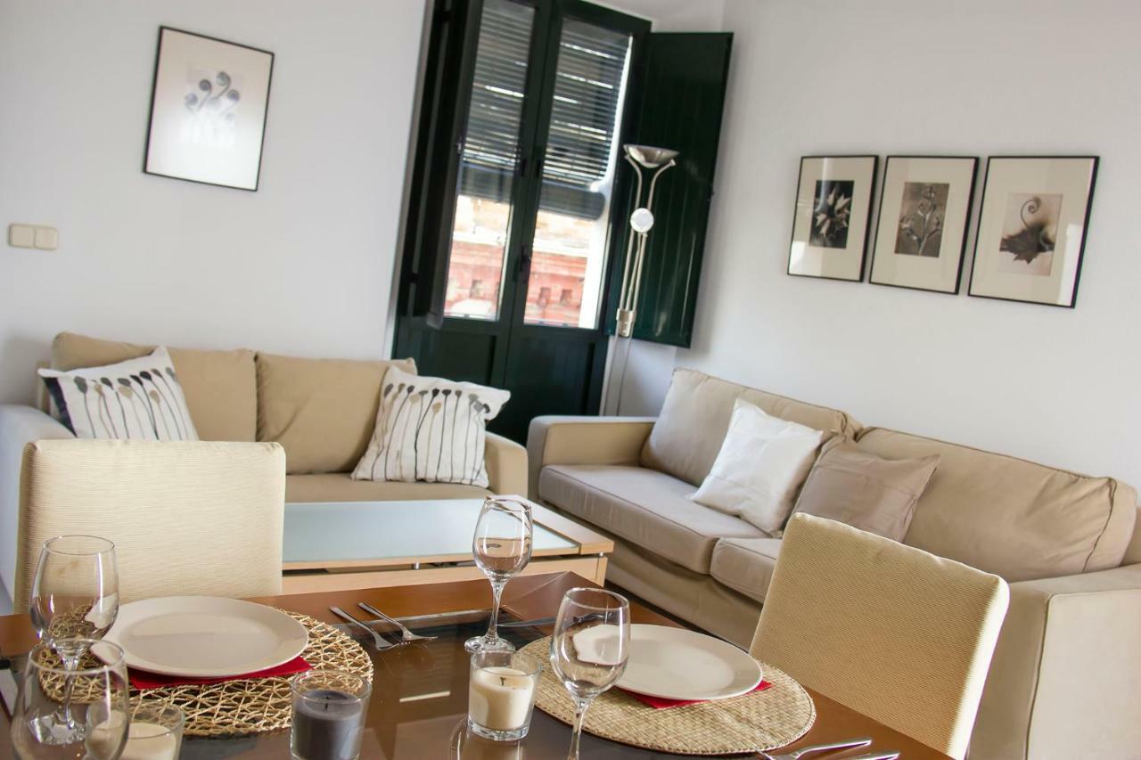 Apartamento En El Corazón De Junto A La Giralda Wifi Sevilla