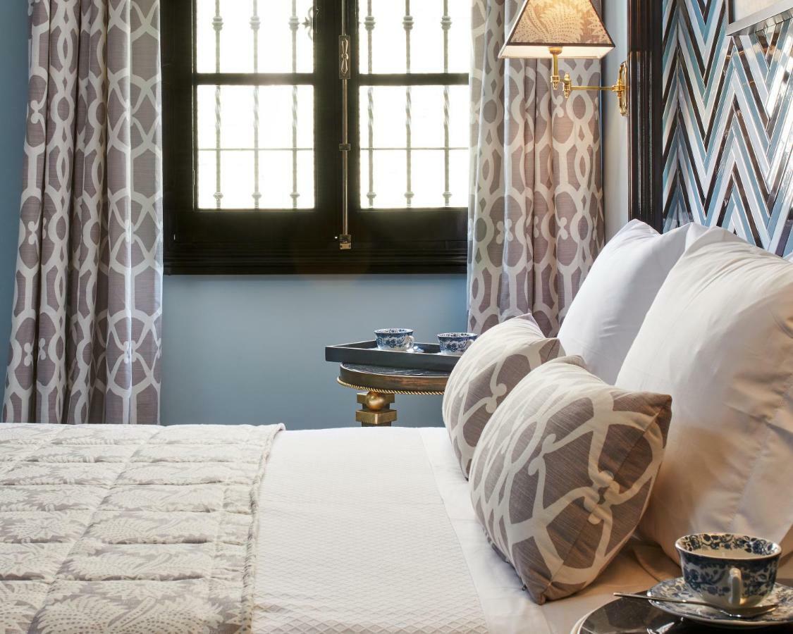 Bed & Breakfast Triana House *