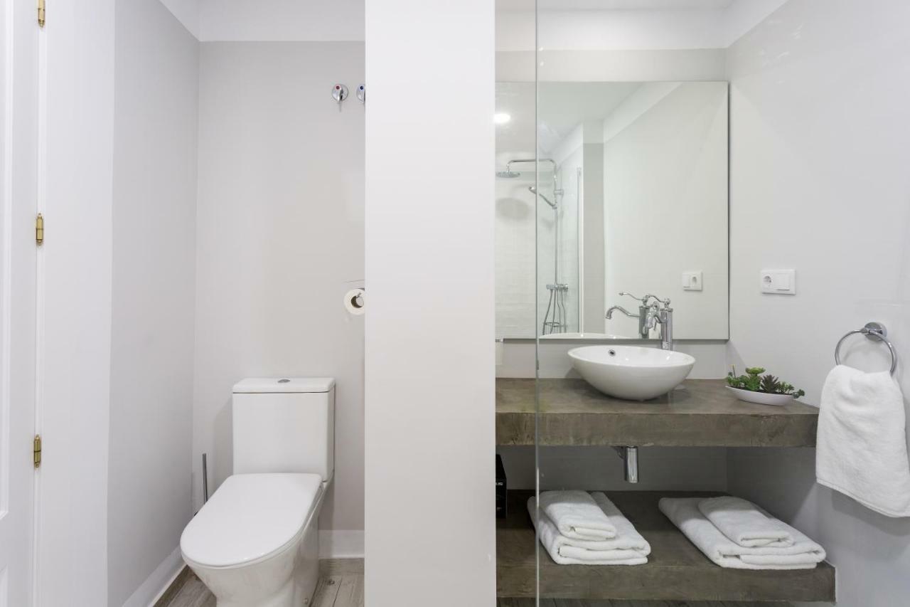 Apartamento Rg Florida Muralla Alcázar *