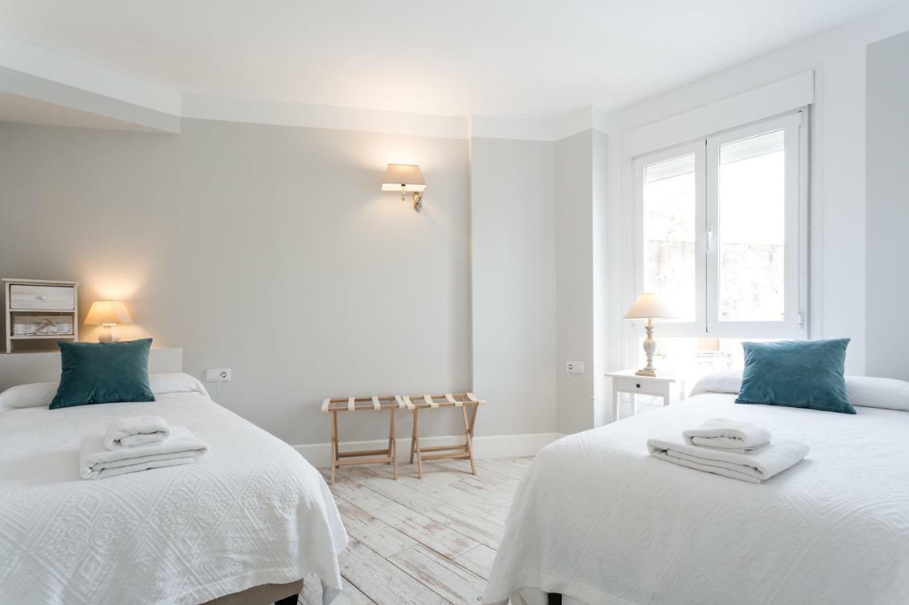 Rg Florida Muralla Alcázar Apartamento *