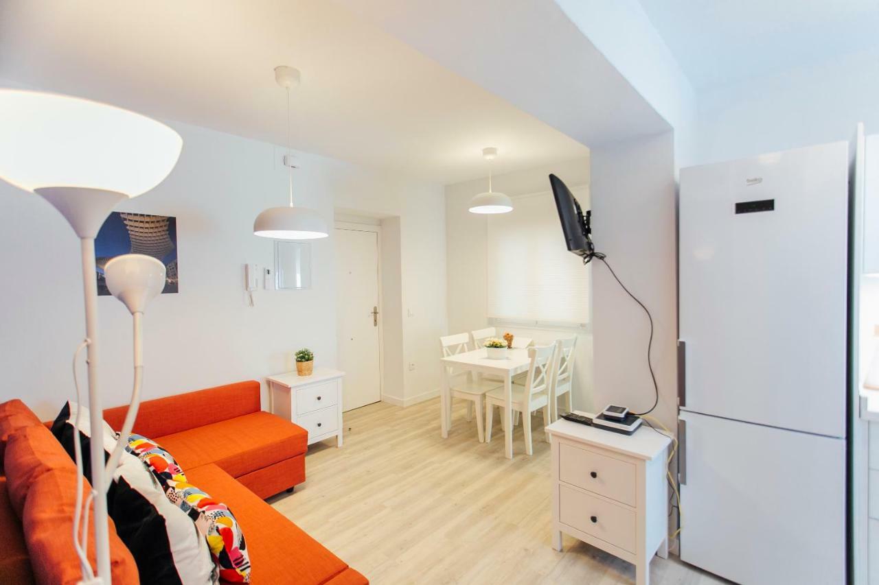 Apartamento Colorful And Diaphanous- 3bd 1bth - Peral *