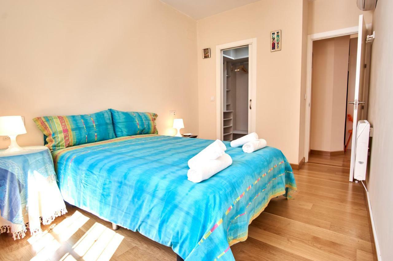 Rodrigo De Triana Courtyard By Valcambre Apartamento Sevilla