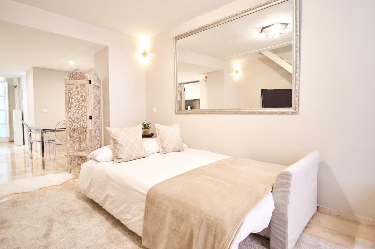 Apartment Pajaritos Palace By Valcambre