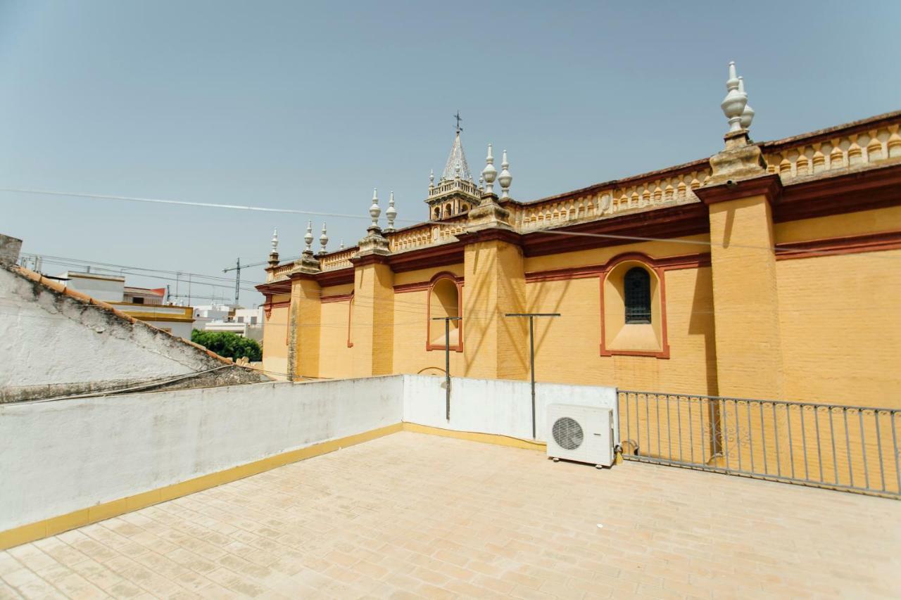 Idilico ático En Triana-3bd+1bth *