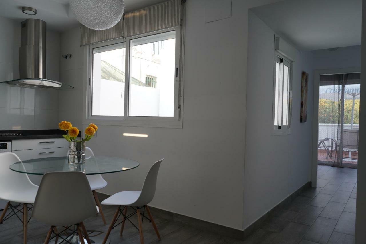 Apartamento Atico Con Terraza En Alameda De Hercules