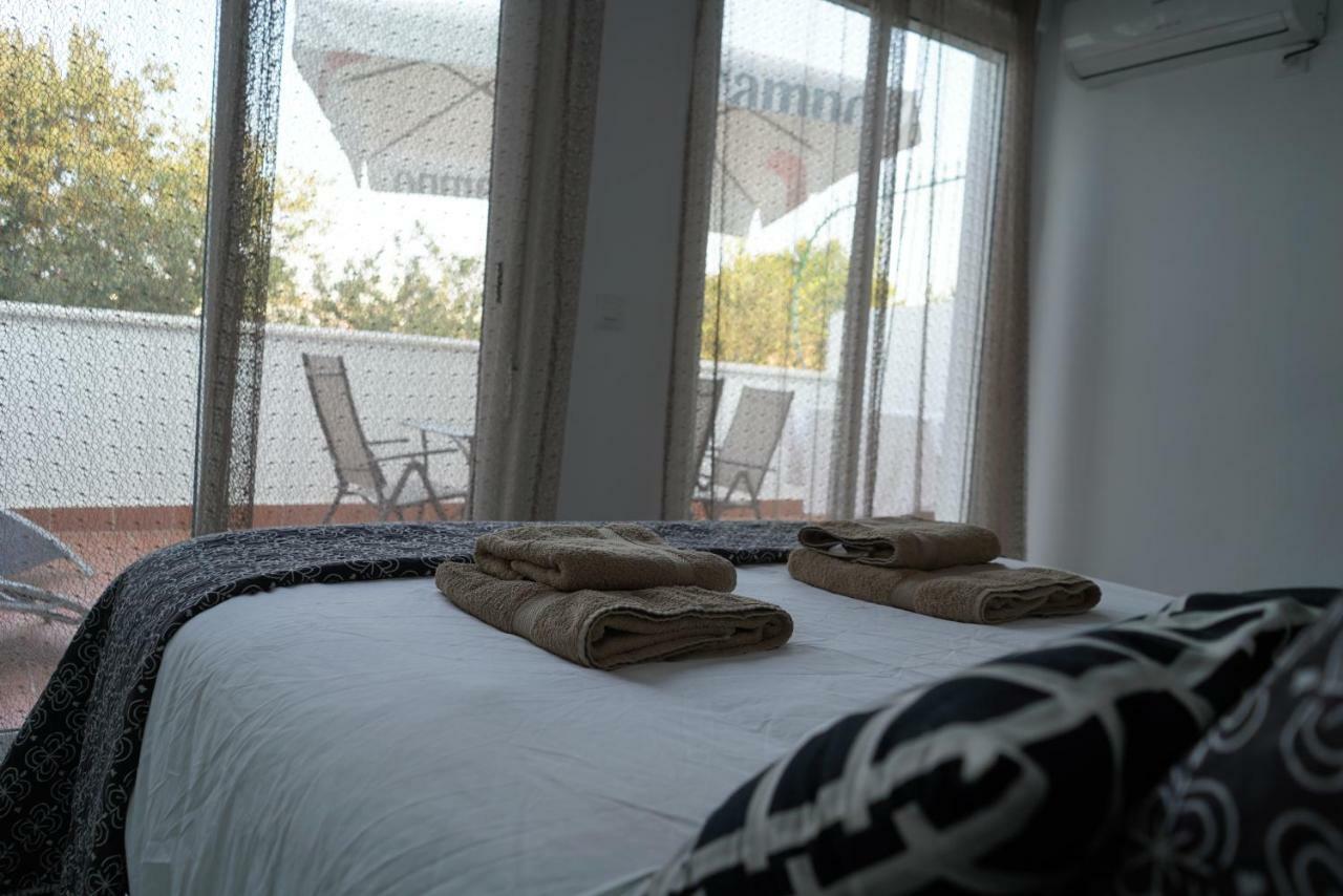 Atico Con Terraza En Alameda De Hercules
