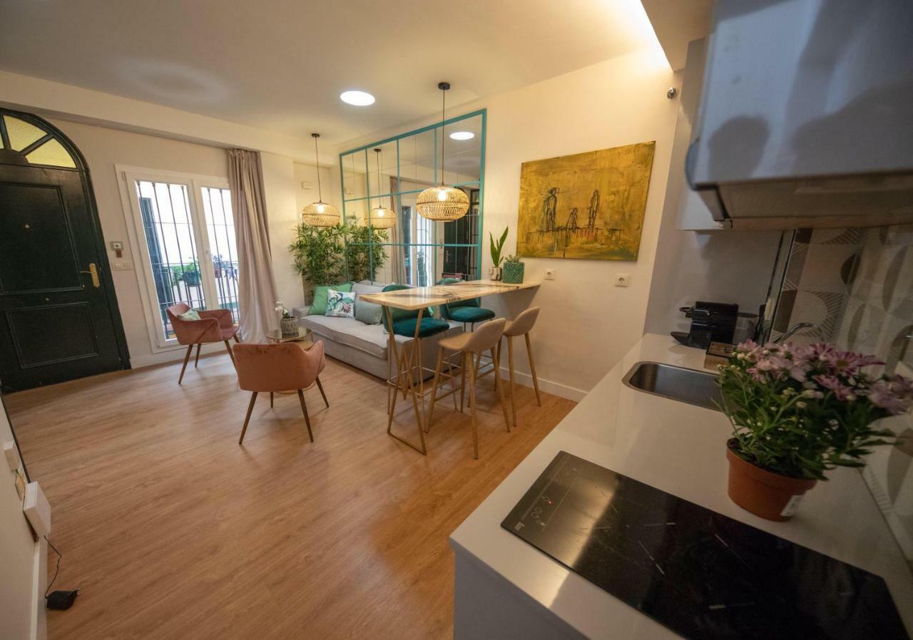 Apartment Cosy With Terrace In The Centre Of *