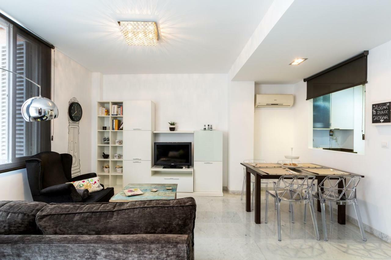 Lr2 Private Terrace & Parking Right In The Center Apartamento *