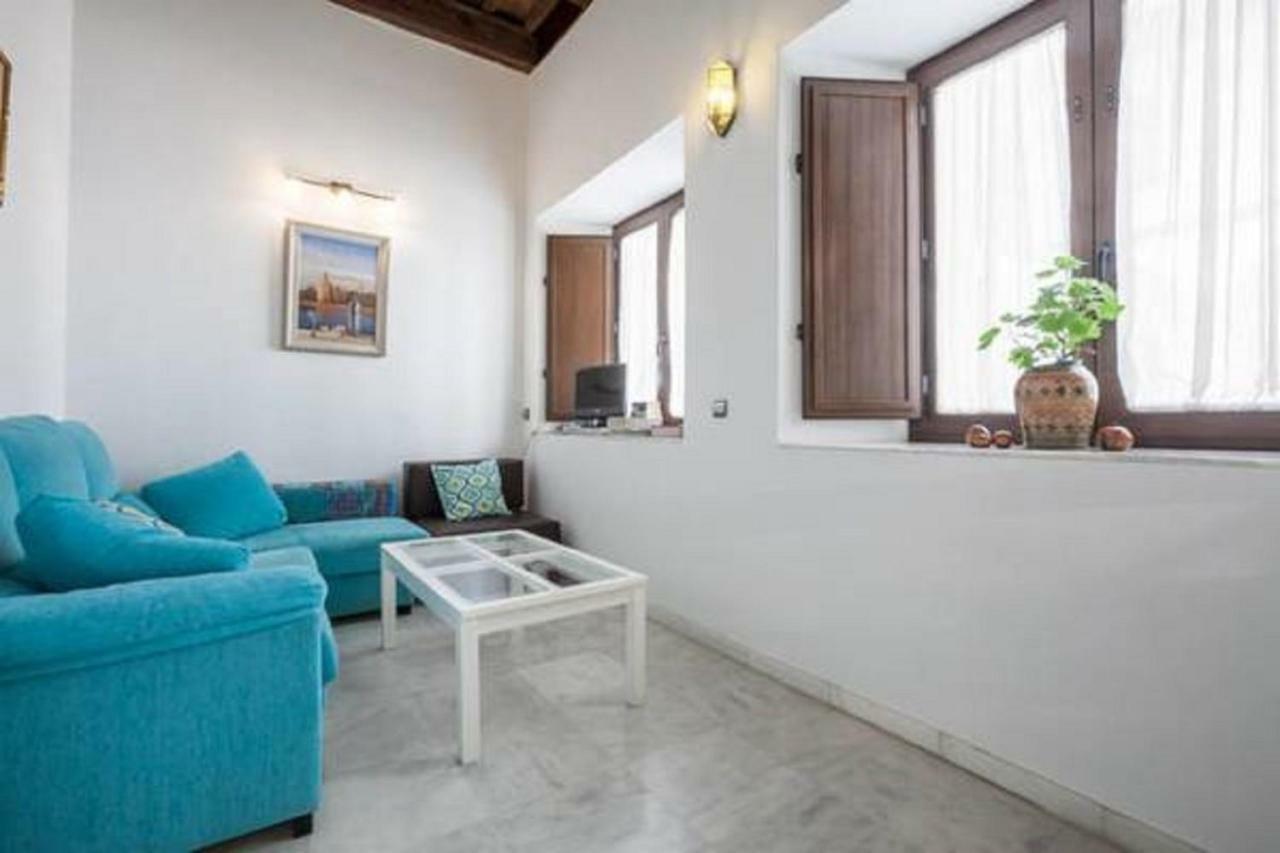 Bustos Tavera Apartamento *