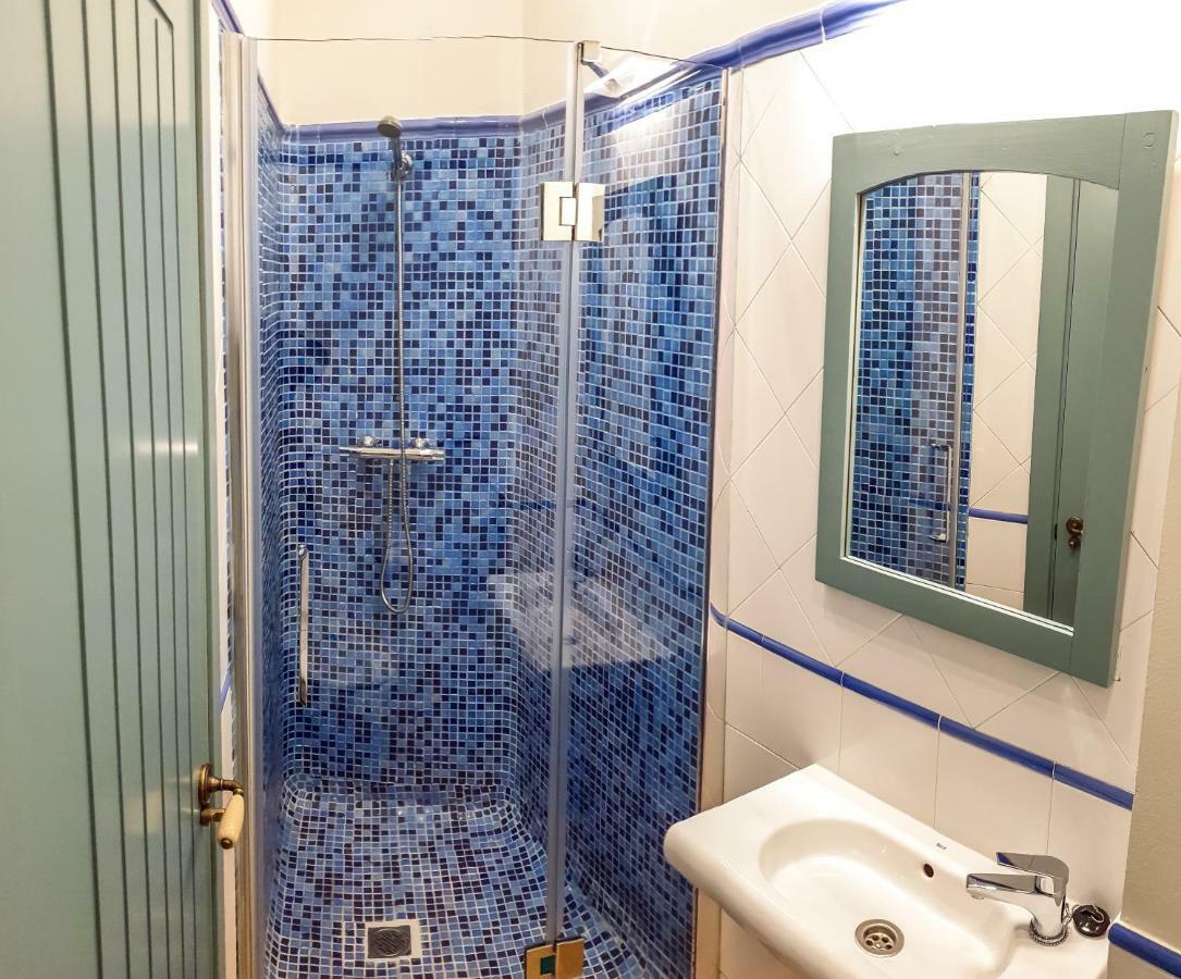 Homestay Turistic Sevillanos Sl *
