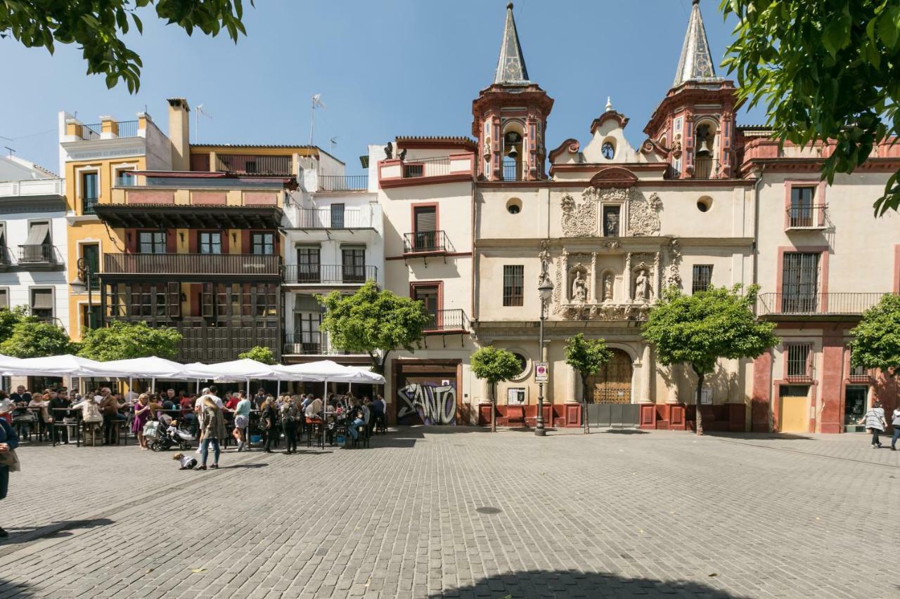 Sagasta En Pleno Centro De Seville