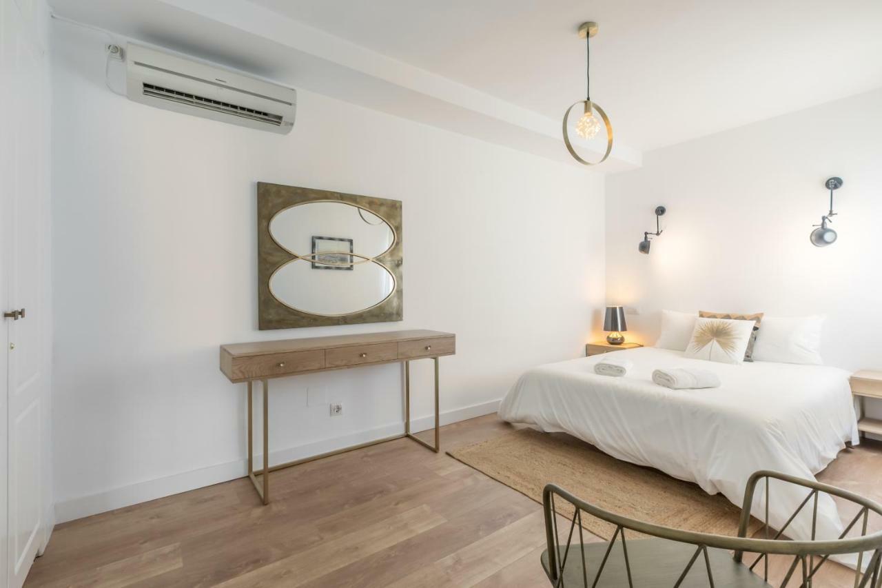 Apartamento Atico En El Arenal. Real De La Carreteria Sevilla
