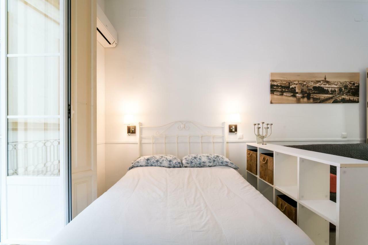 Apartamento Holidays Isbilia Centro