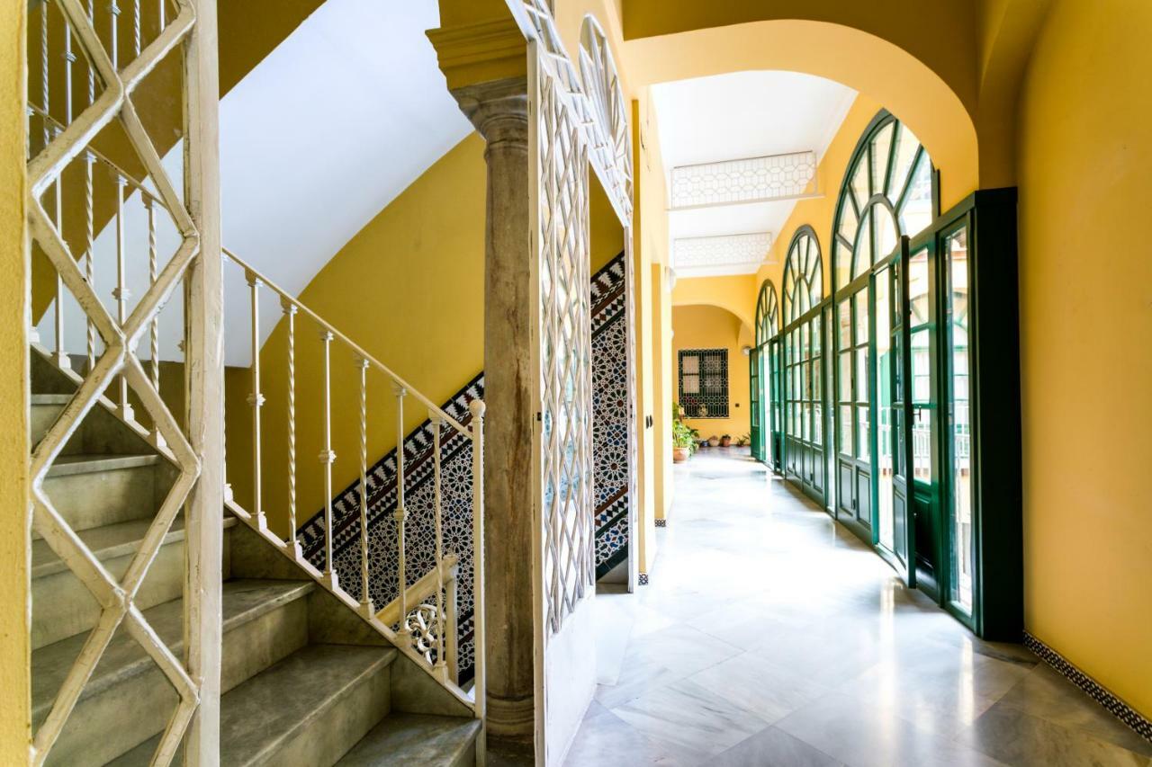 Apartamento Holidays Isbilia Centro *