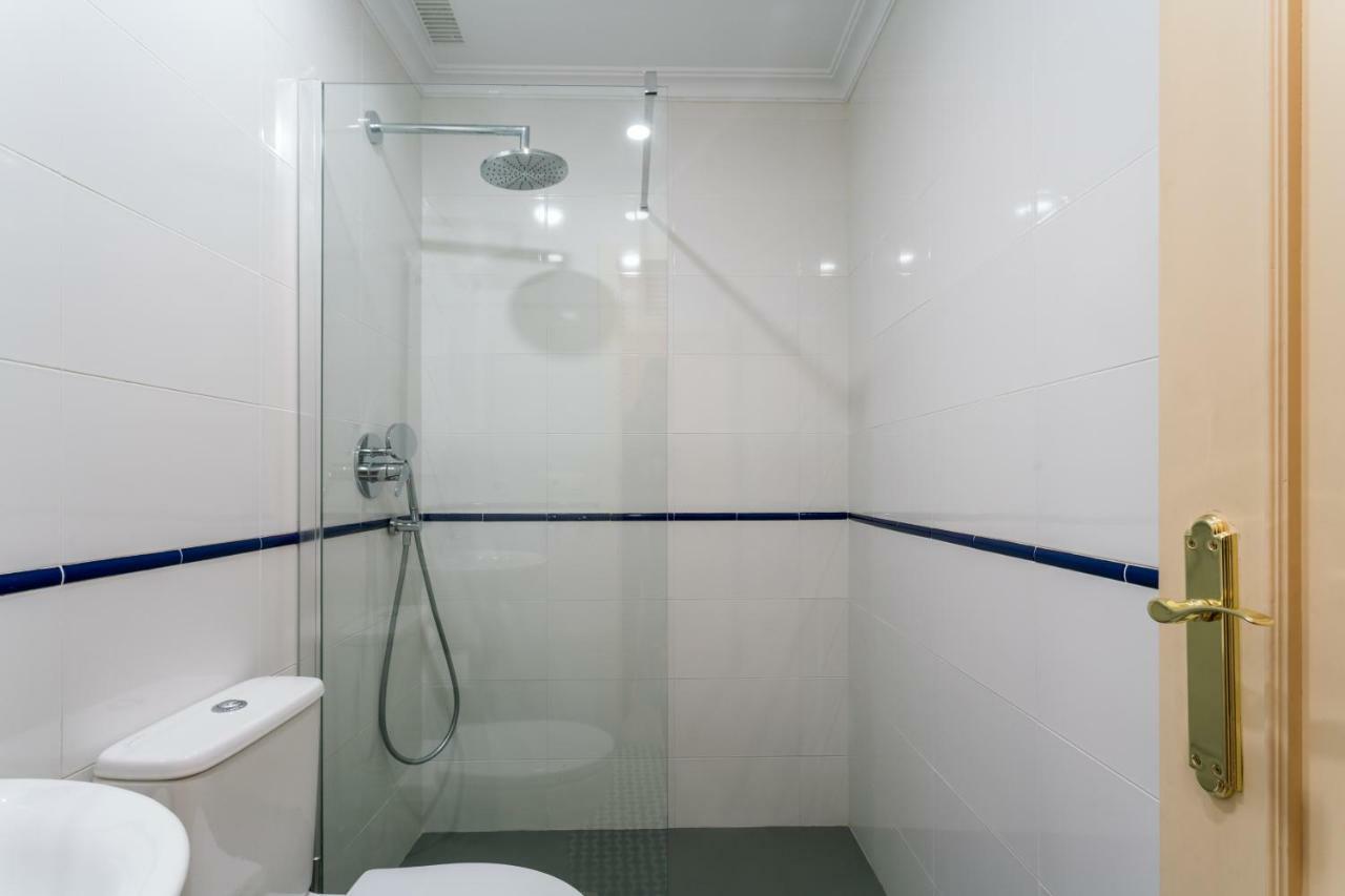 Holidays Isbilia Centro Apartamento *