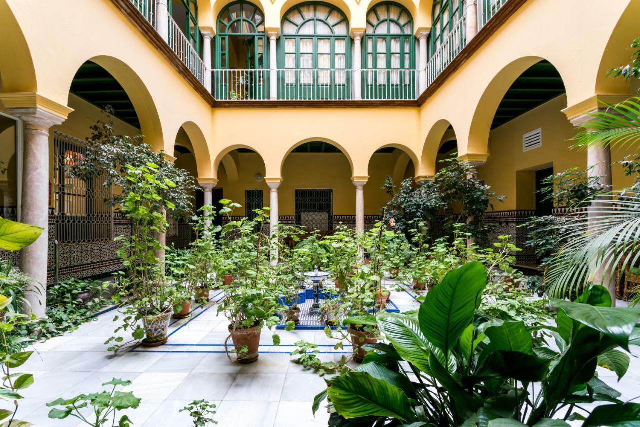 Holidays Isbilia Centro Apartamento *