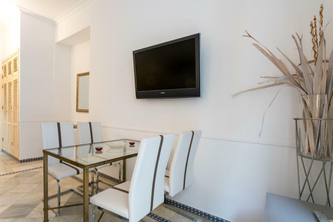 Apartamento Holidays Isbilia Centro