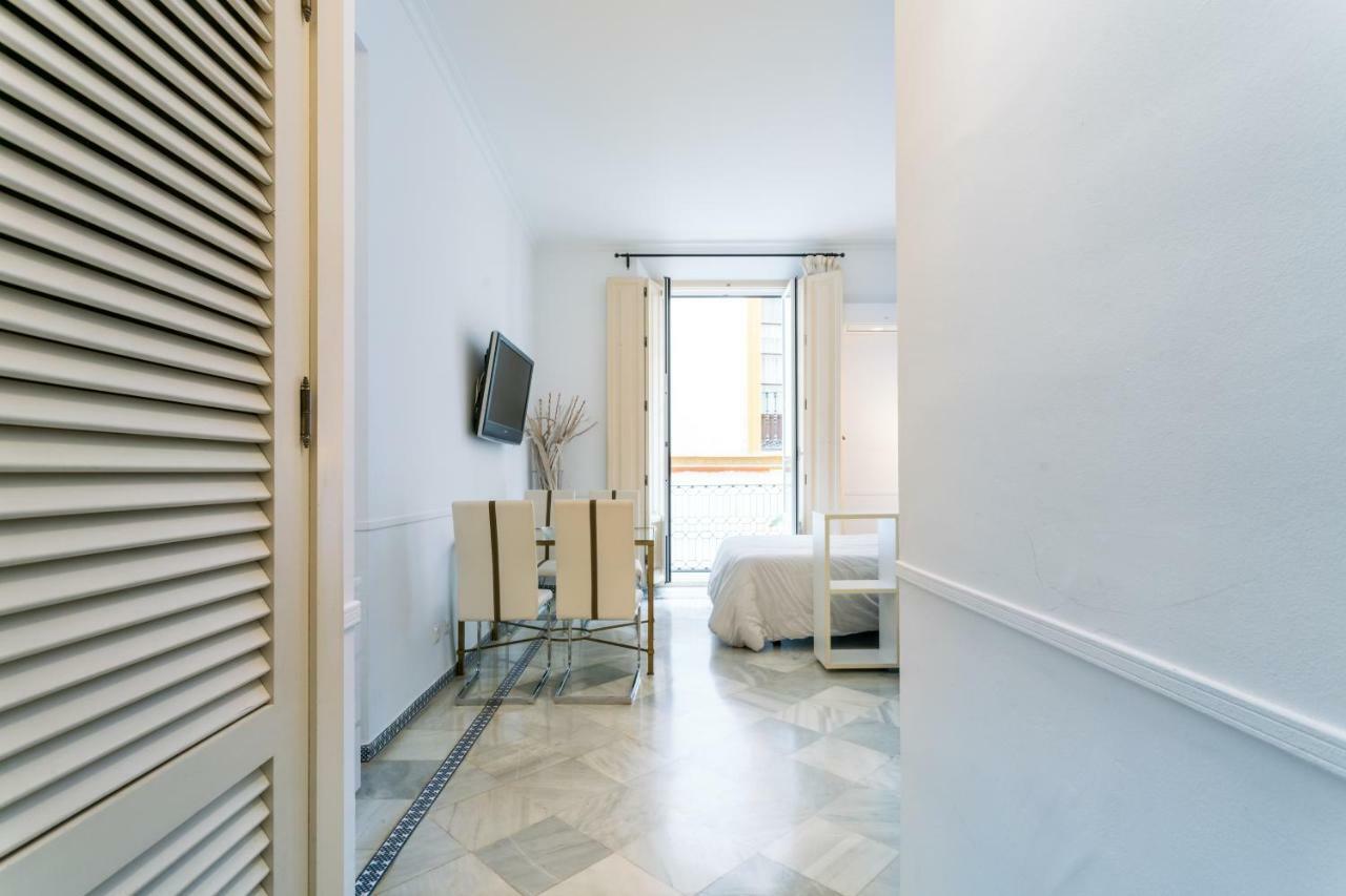 Apartamento Holidays Isbilia Centro Sevilla
