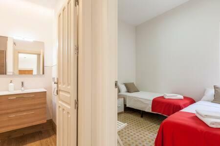 T2, Tirso De Molina, Luminoso Y Tranquilo Apartamento Sevilla