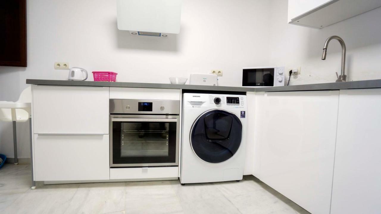 Rentalsevilla Espacioso Dúplex En La Puerta Real Sevilla