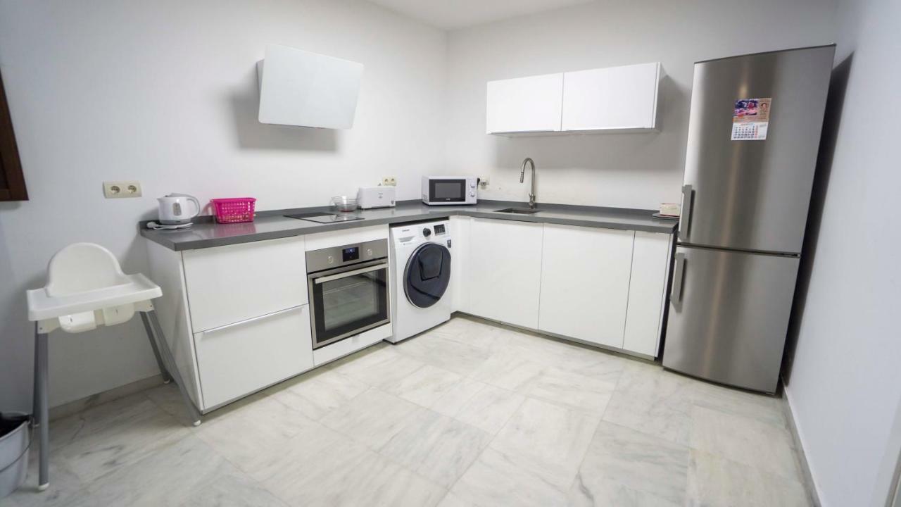 Rentalsevilla Espacioso Dúplex En La Puerta Real Sevilla
