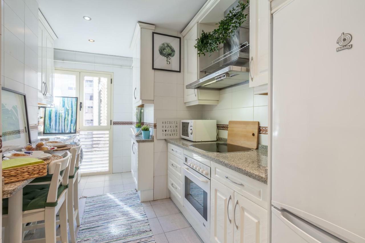Giralda Center. Best Location. San Bernardo Apartamento