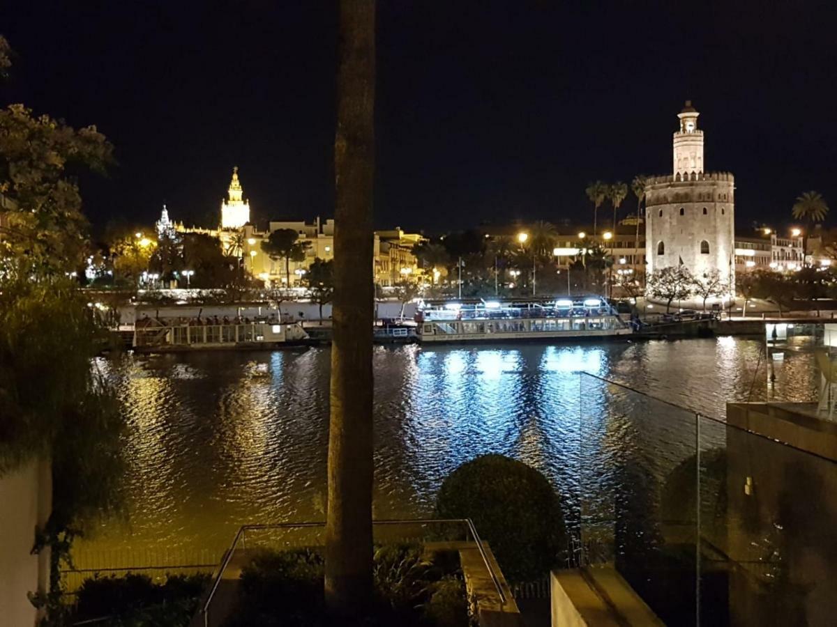 Ideal Tipo Loft En Triana Wifi * Sevilla