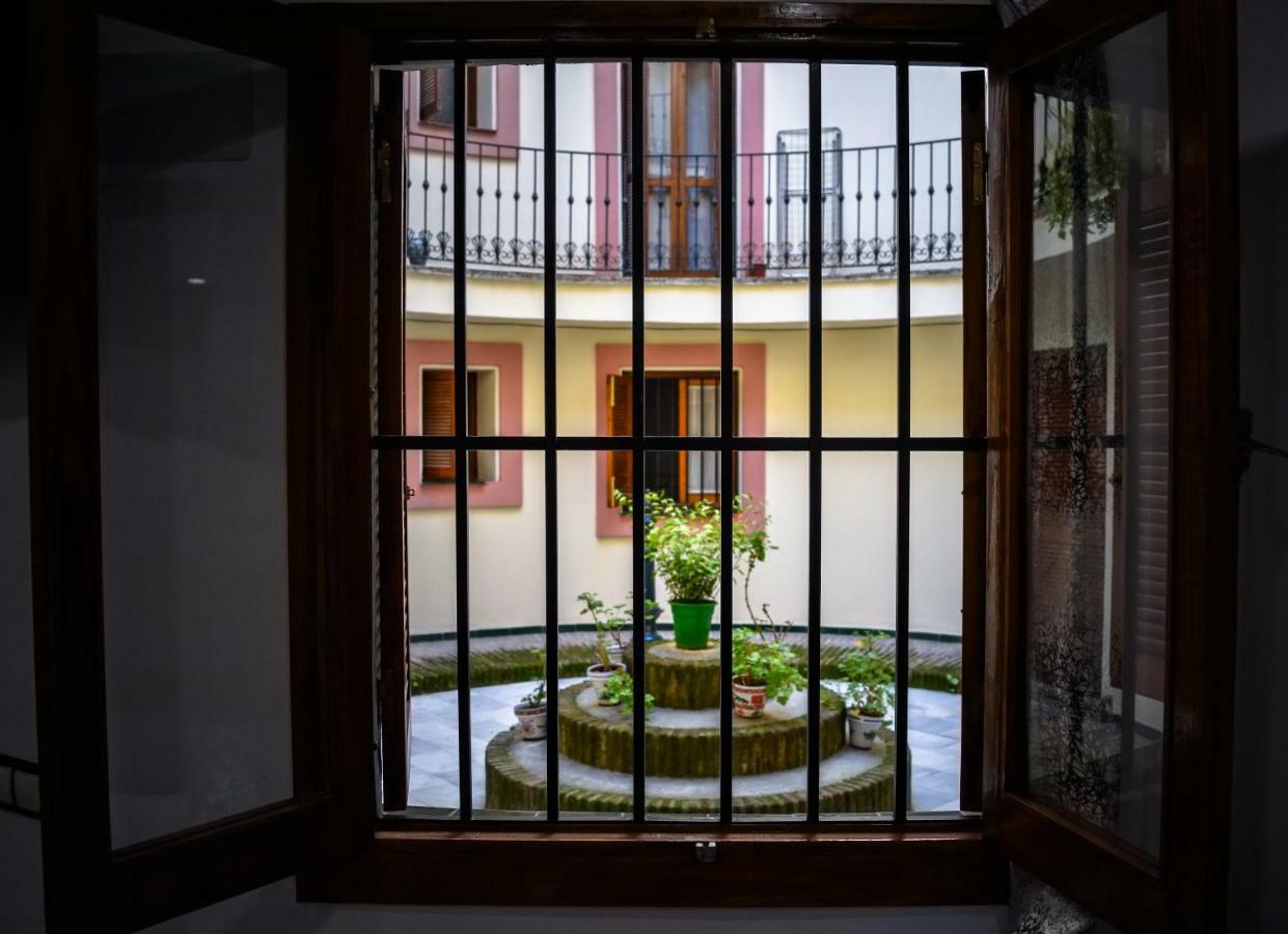 Estudio 10 Junto A La Campana Alameda Setas Seville
