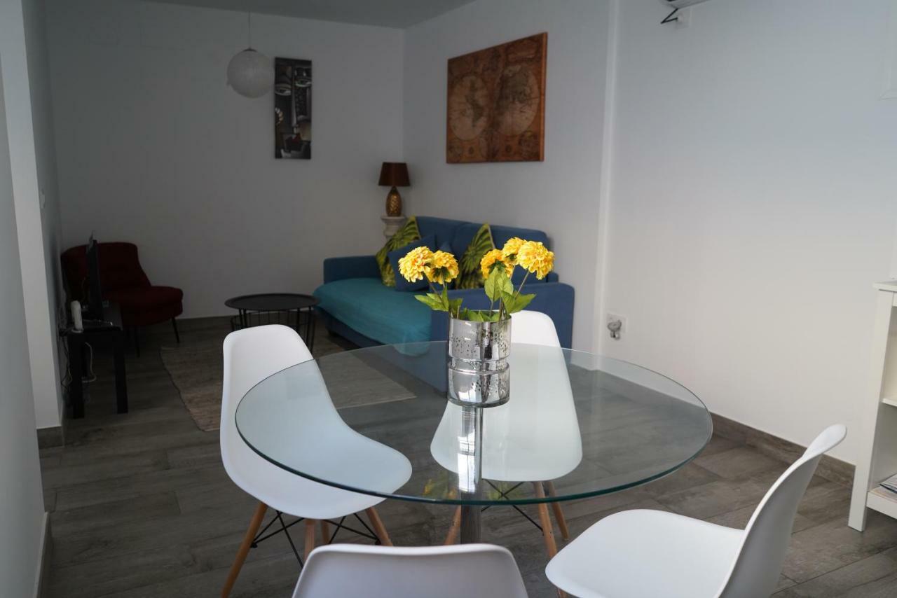Apartamento Atico Con Terraza En Alameda De Hercules