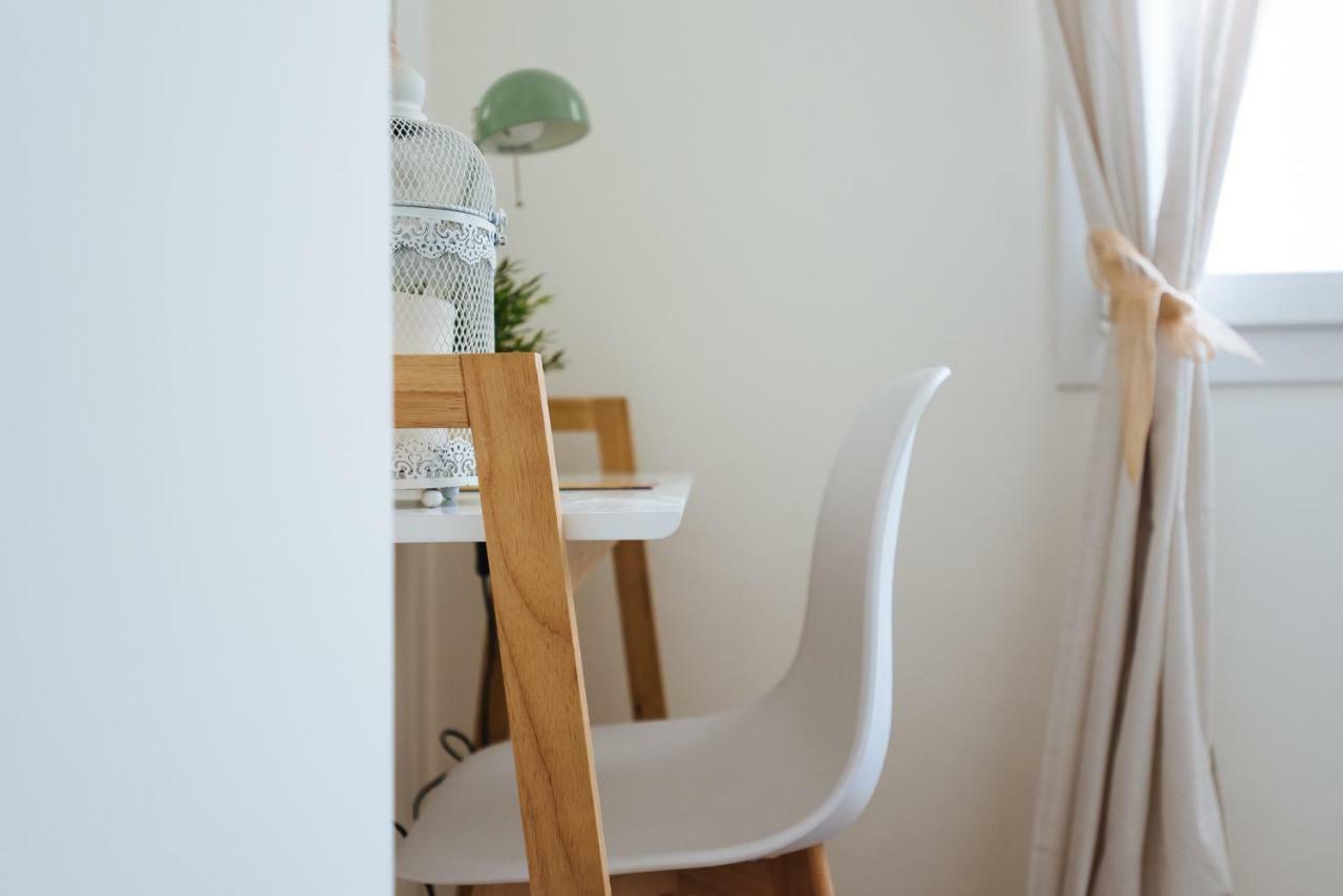 Apartamento Aitana, Vistas Iglesia Magdalena Desde Azotea Sevilla