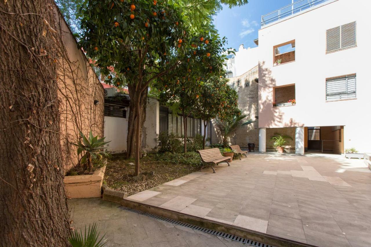 Lr2 Private Terrace & Parking Right In The Center Apartamento Sevilla