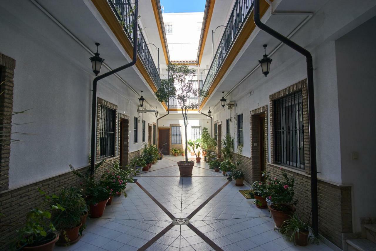 Escoberos Courtyard Duplex By Valcambre