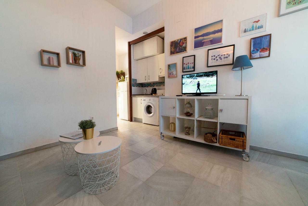Apartment Alfareria Seville