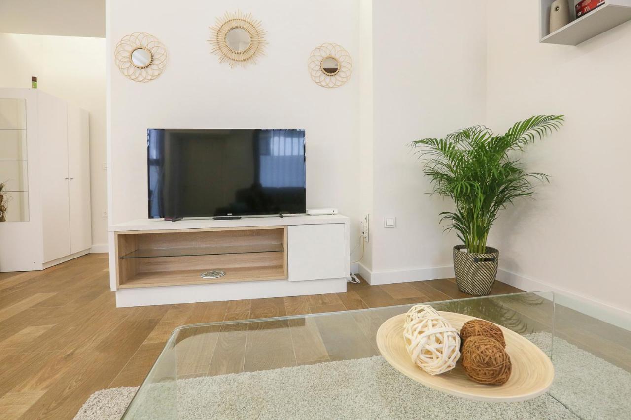 Apartamento T&l Triana Loft De Diseño Nuevo Junto Al Centro *