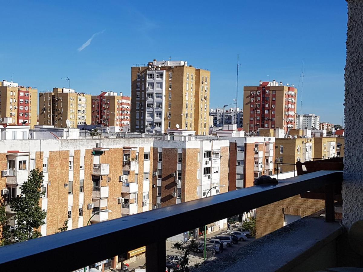 Turístico En * Sevilla
