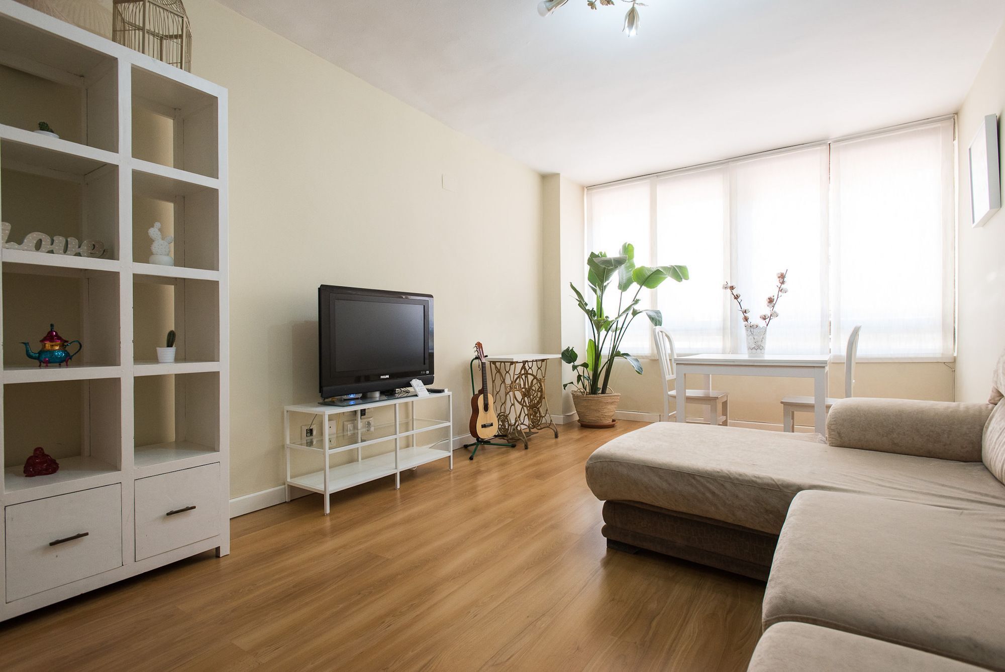 Junto A Jardines De Murillo Apartamento *