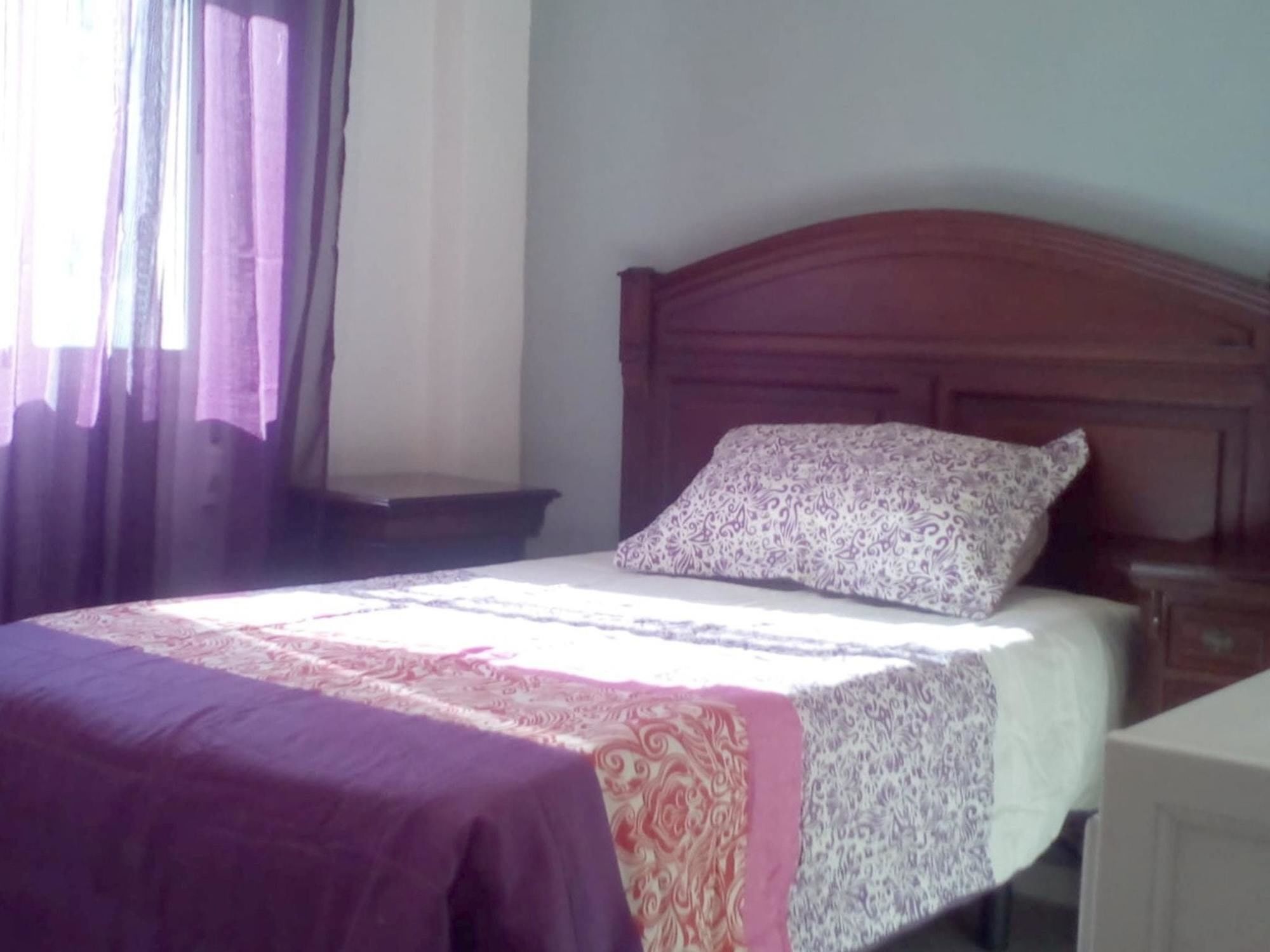 With 3 Bedrooms In Sevilla, With Wonderful View, Enclos Apartamento Sevilla