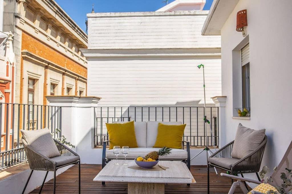 Apartamento Next To The Mushrooms, Very Bright Penthouse. Sevilla