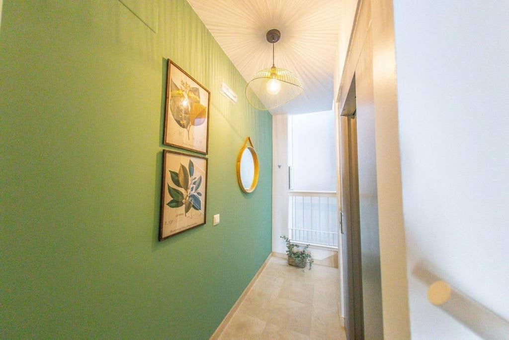 Next To The Mushrooms, Very Bright Penthouse. Apartamento Sevilla