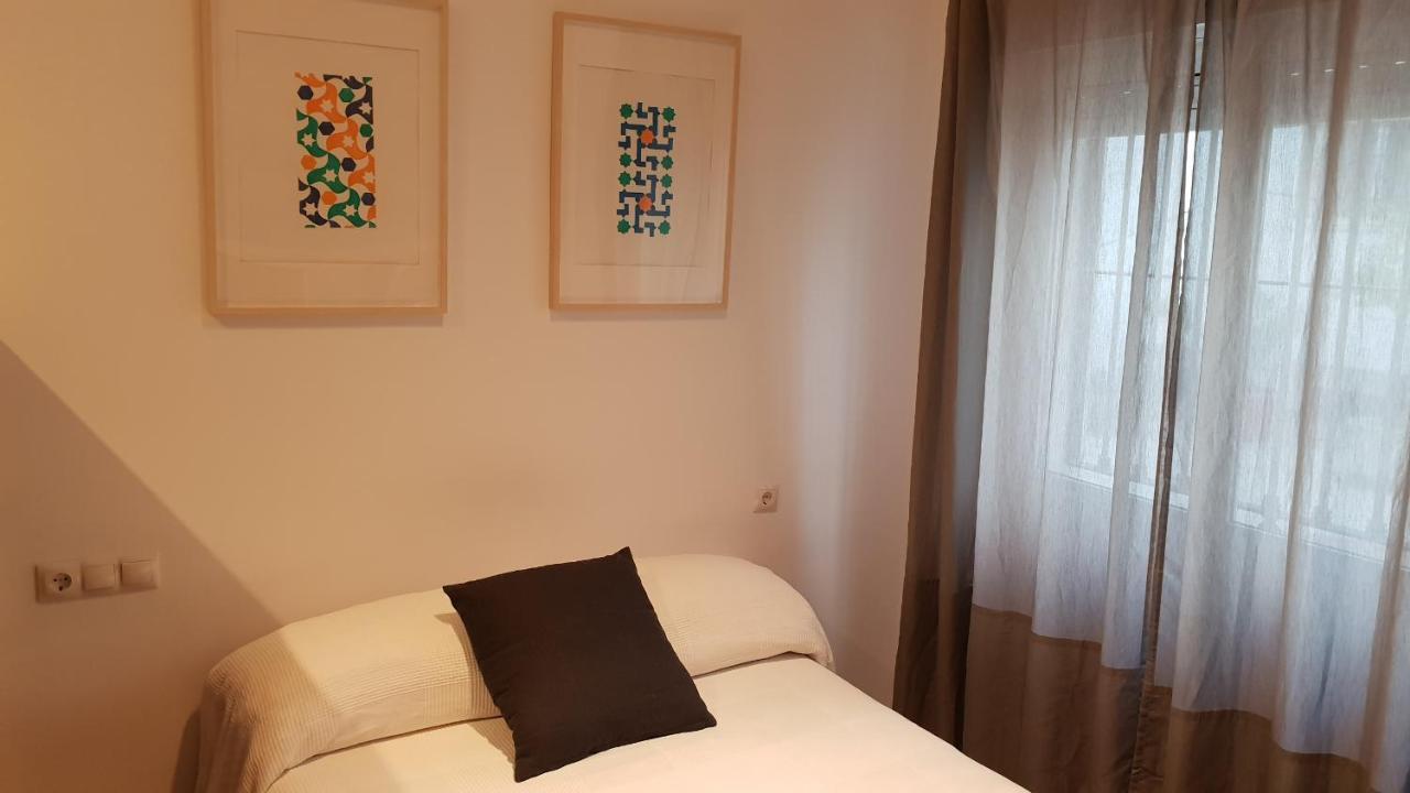 Hispalis Santa Angela Apartment Seville