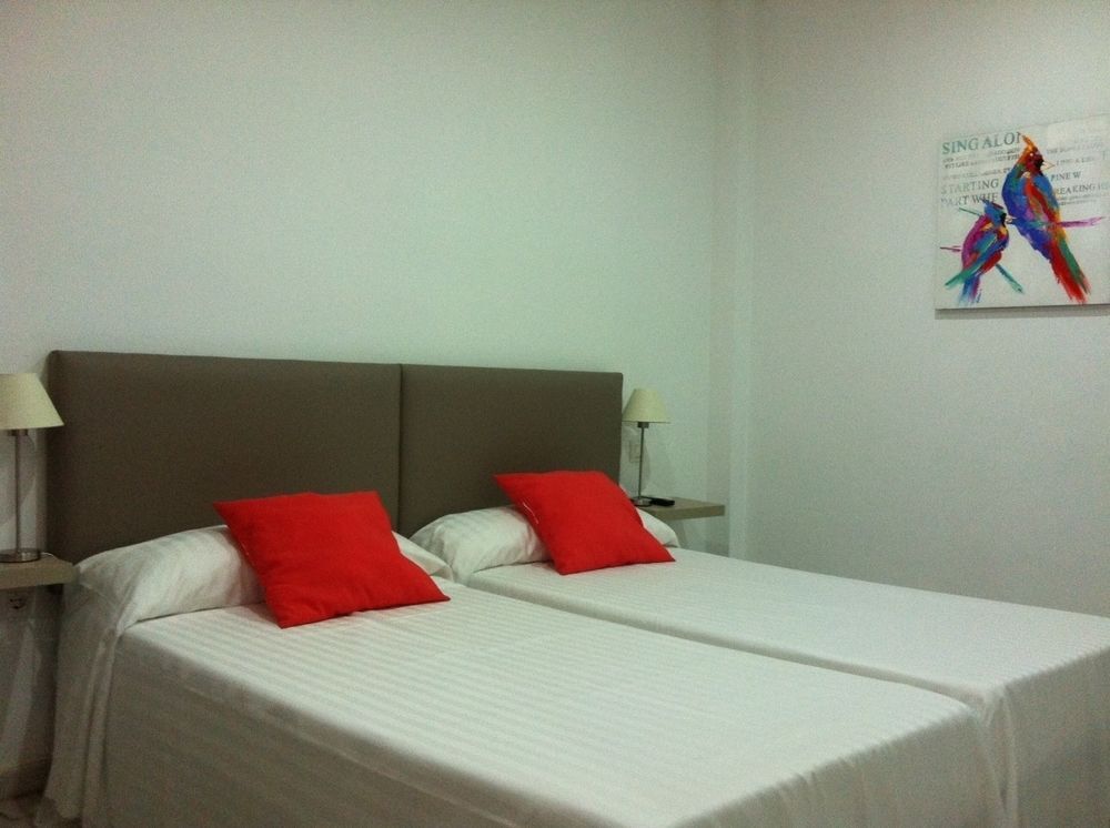 Cool Hotel
