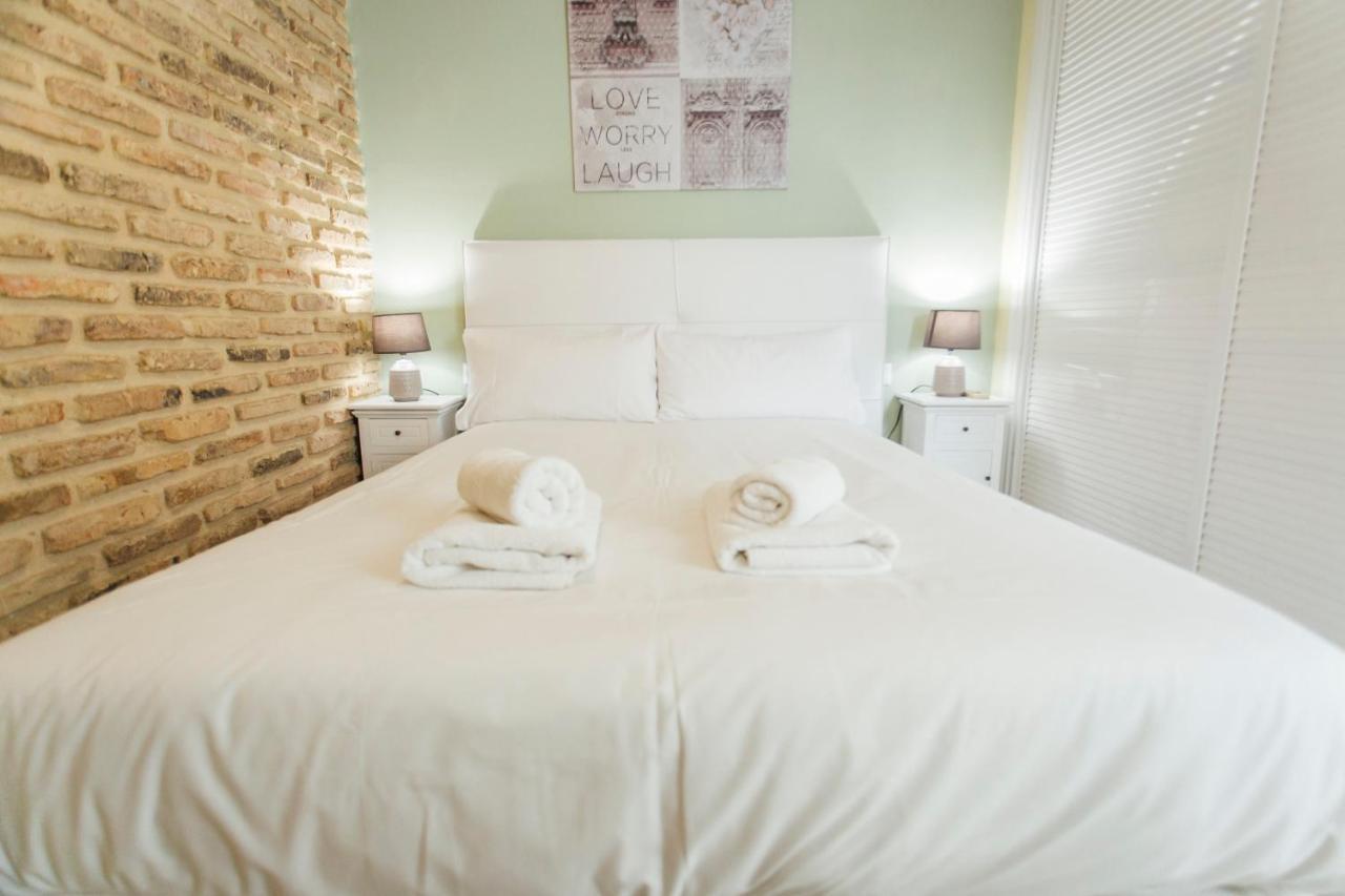 Penthouse Macasta 2bd * Sevilla