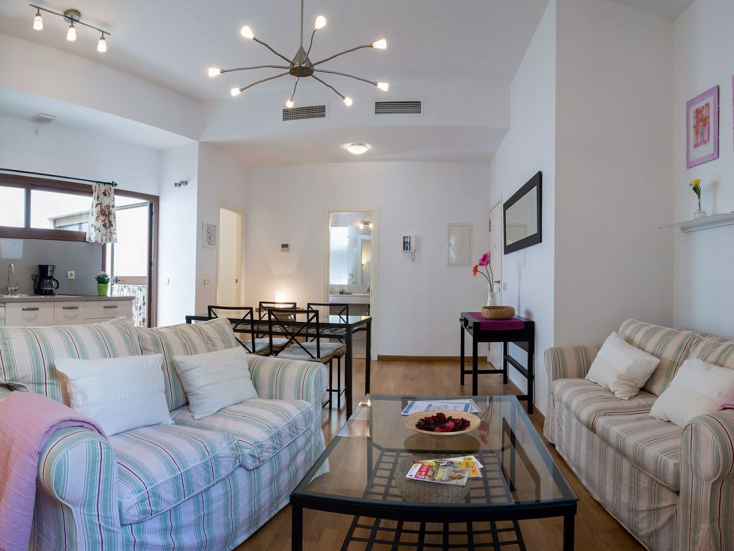 Descubrehome Postigo Del Aceite Terraza Interior Apartamento Sevilla