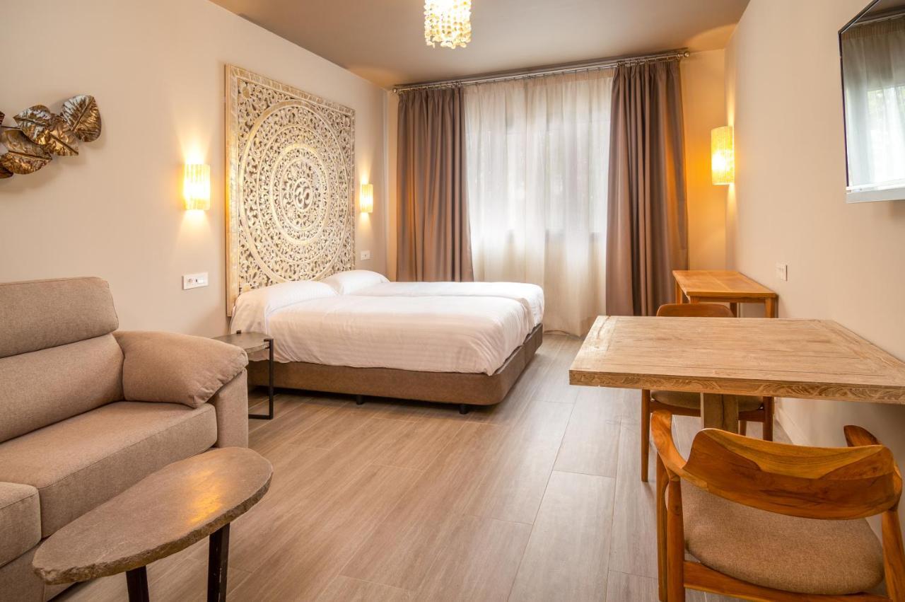 By Qhotels Sevilla