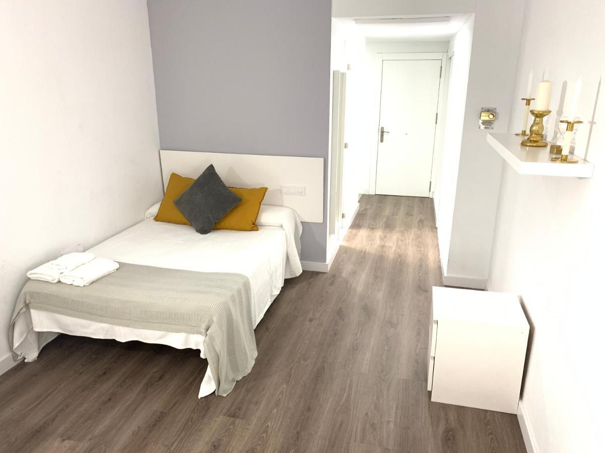 Resitur Luxury 329 Seville